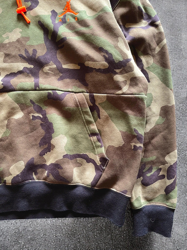 Air Jordan Camo Hoodie Large